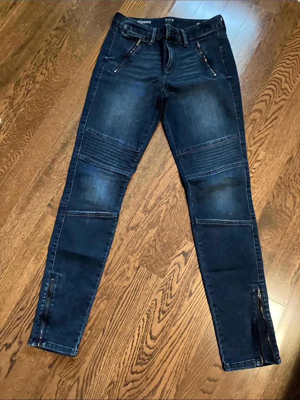 a.n.a woman Dark Blue Skinny Fashion Jean with free headband & hair clips:):)